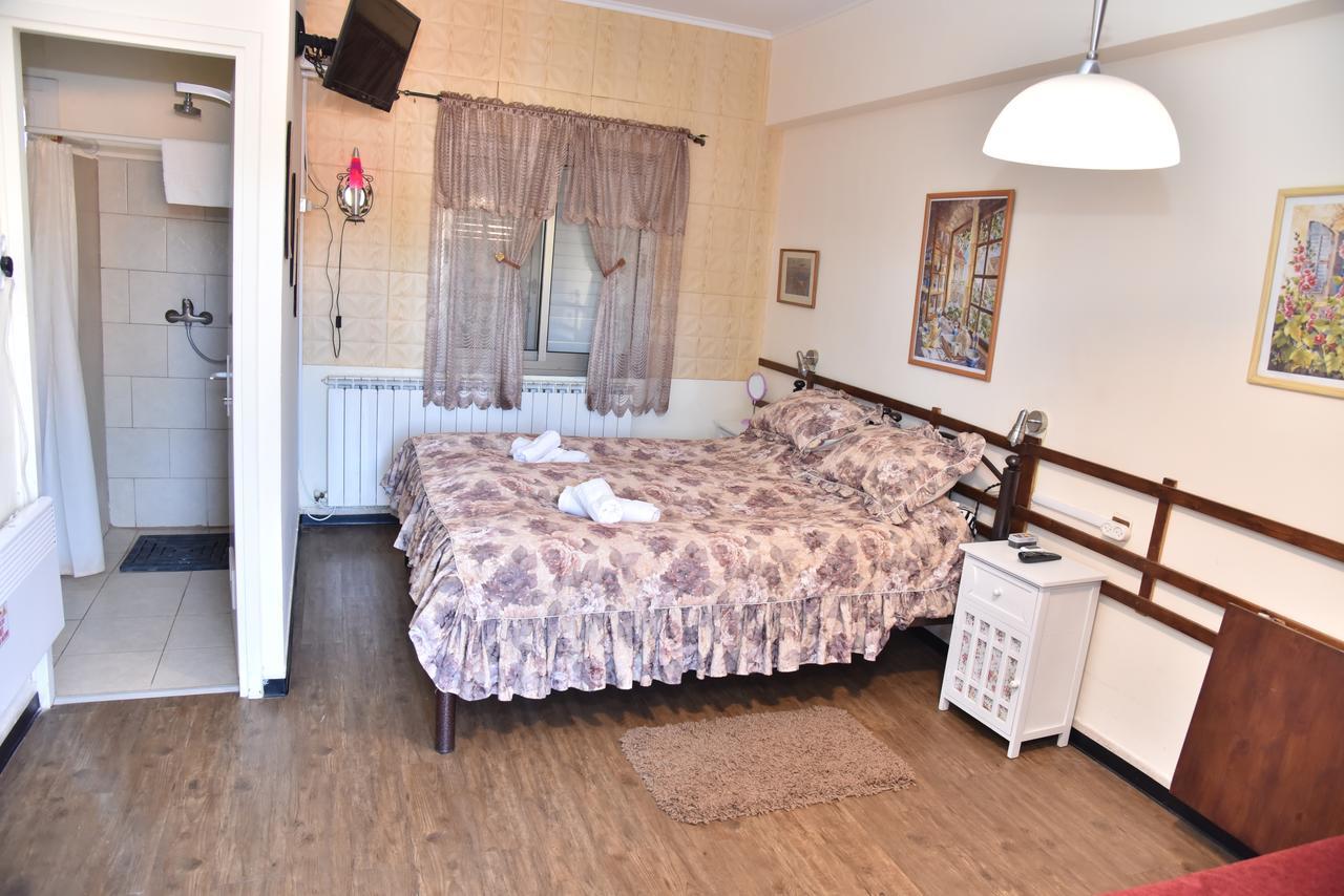 Safed Inn Eksteriør bilde